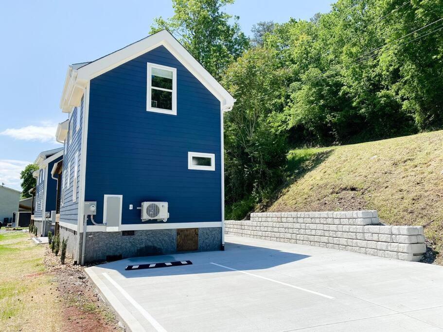 Modern Smoky Mountain Tiny House Leilighet Pigeon Forge Eksteriør bilde